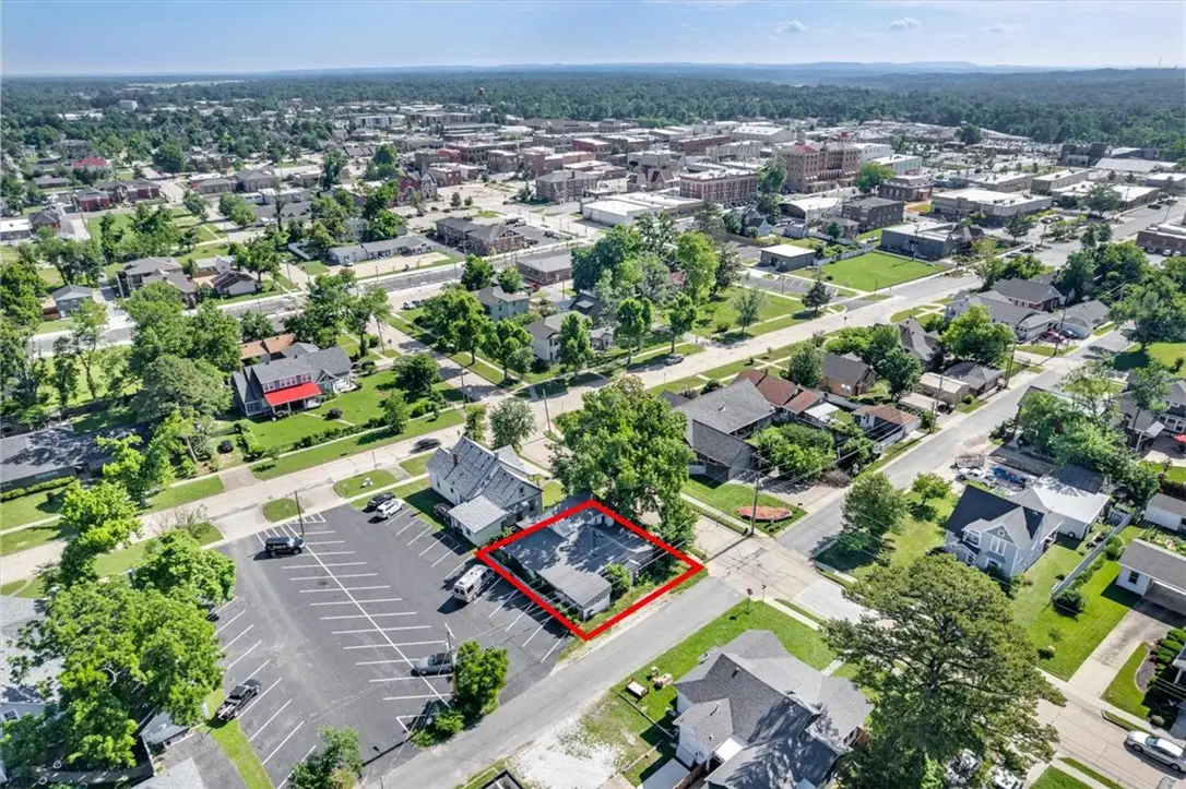 408 S 4th Street, Rogers, AR 72756 - #1