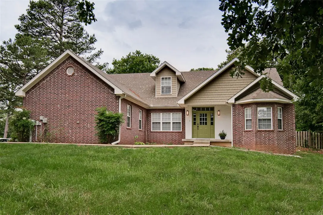 2 Brighstone Lane, Bella Vista, AR 72715 - #1