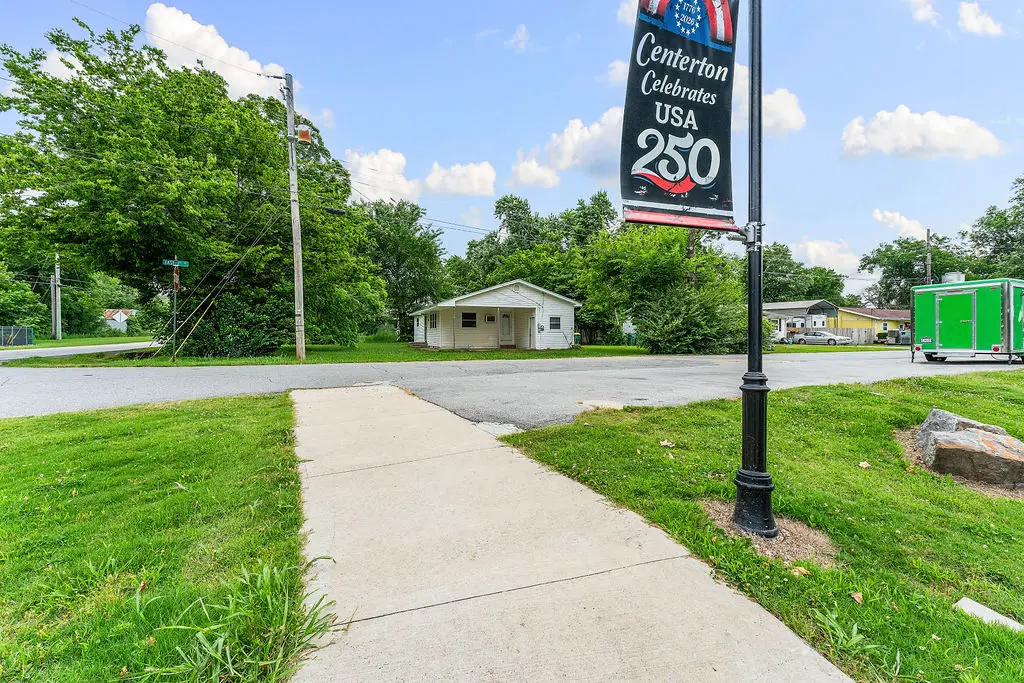 362 N Main Street, Centerton, AR 72719 - #1
