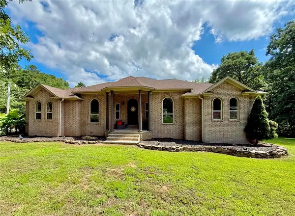 233 Seminole Trail, Russellville, AR 72802