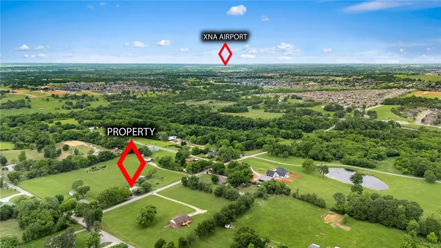 416 S Zion Street, Lowell, AR 72745 - #2