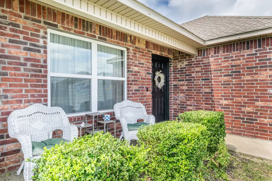 981 Ethan James Street, Elkins, AR 72727 - #2