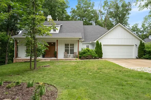 13846 Bob White Circle, Fayetteville, AR 72704