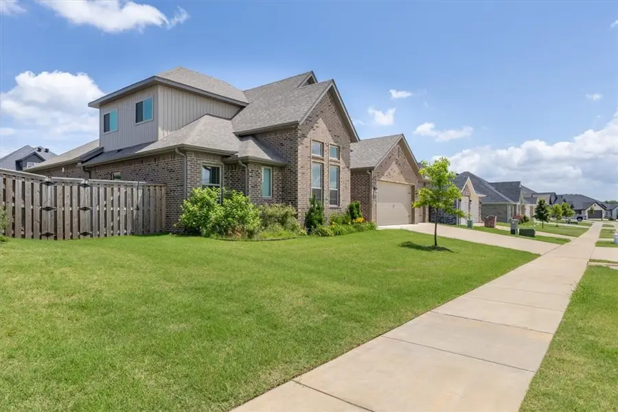 260 Ambry Loop, Centerton, AR 72719 - #3