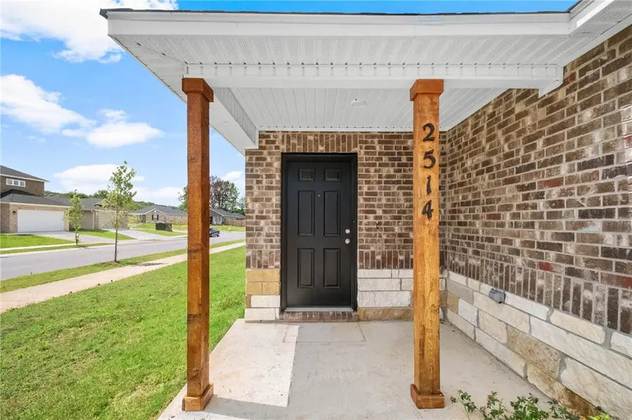 2514 E Meramec Street, Fayetteville, AR 72701 - #2