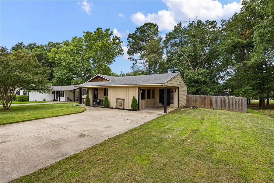 309 N Vancouver Avenue, Russellville, AR 72801 - #2