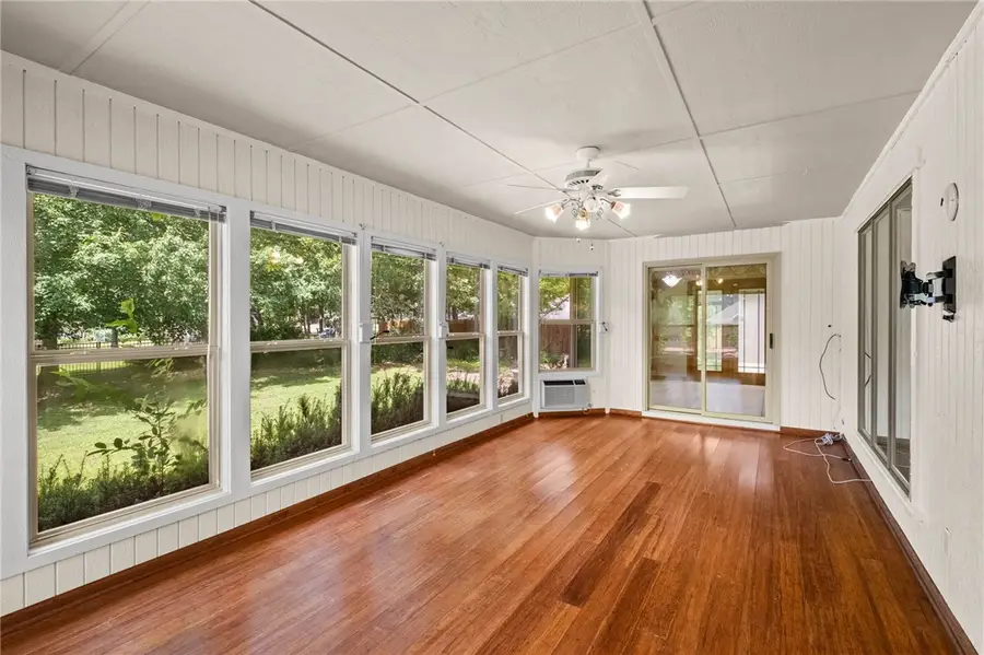 4 Huskins Circle, Bella Vista, AR 72715 - #2