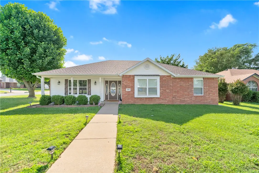 1606 24th Place, Rogers, AR 72758 - #1