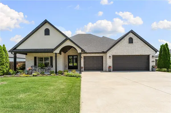 981 Osage View Drive, Bentonville, AR 72713