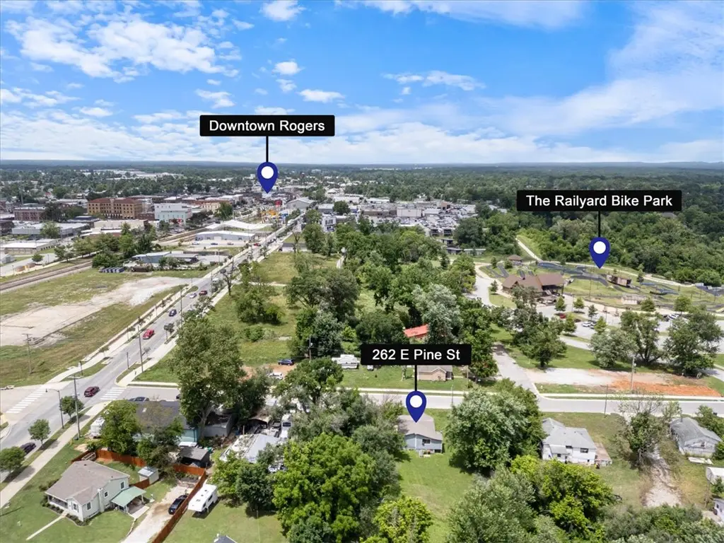 262 E Pine Street, Rogers, AR 72756 - #1