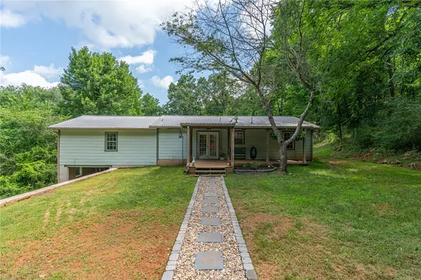 428 Oak Street, Mountainburg, AR 72946