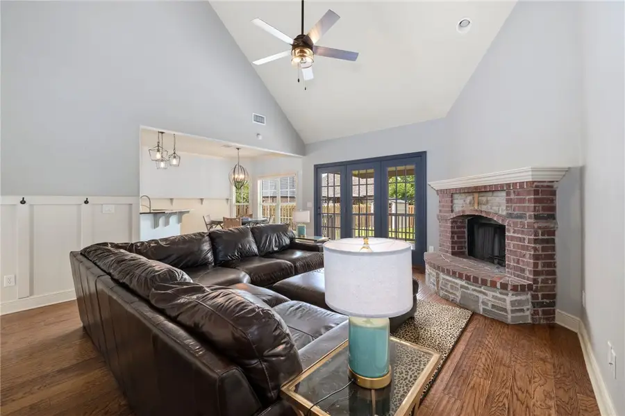 476 Gascony Avenue, Springdale, AR 72764 - #2