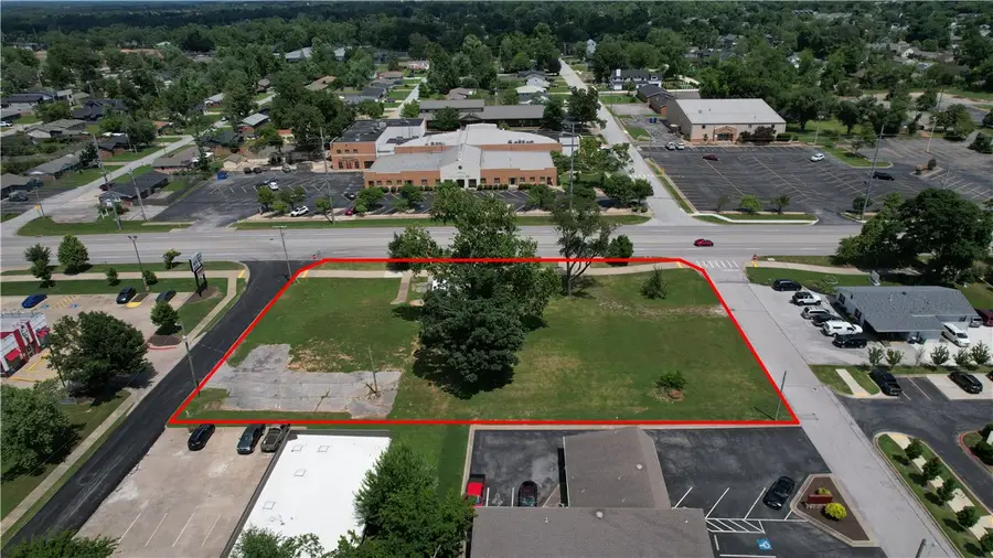 803 N Walton Boulevard, Bentonville, AR 72712 - #3