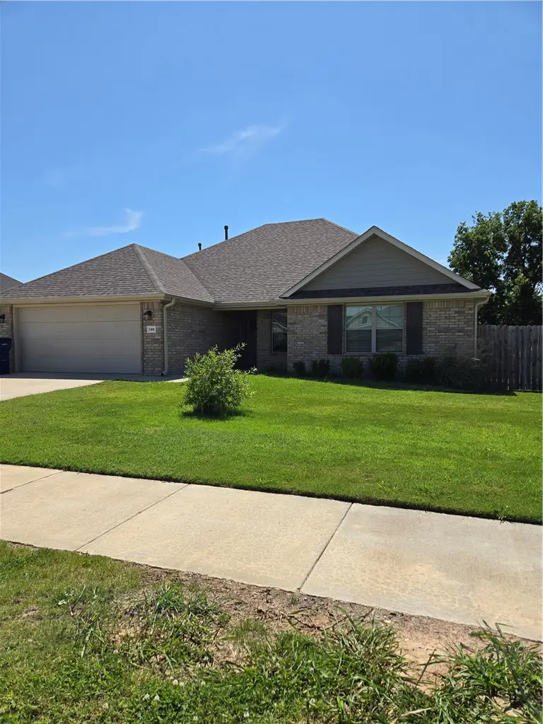 2400 N Kathryn Lane, Siloam Springs, AR 72761 - #1