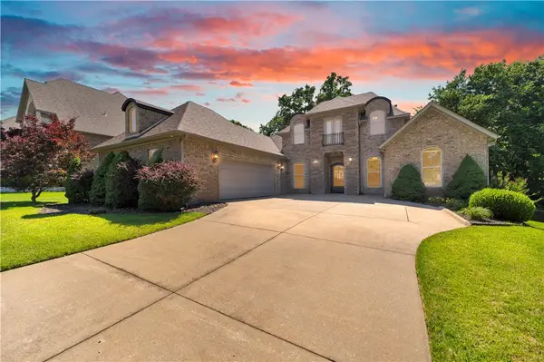 5104 S Sloan Circle, Rogers, AR 72758
