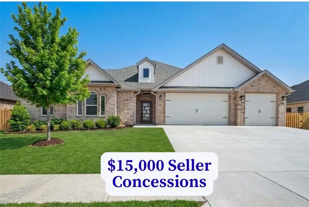 2304 Charles Street, Pea Ridge, AR 72751 - #1
