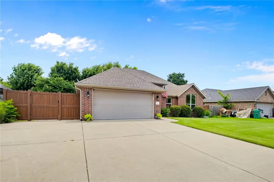 580 Timber Ridge Street, Centerton, AR 72719 - #3