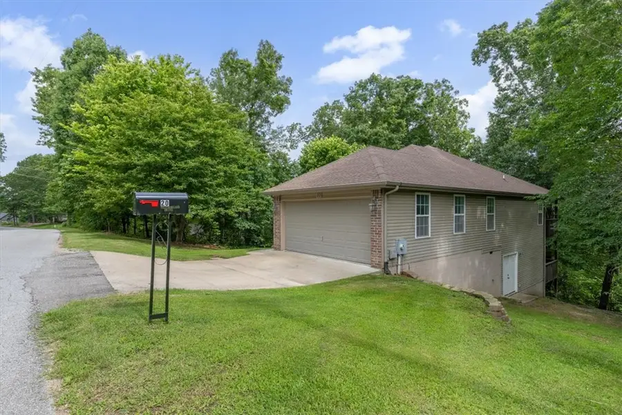 20 Westmorland Drive, Bella Vista, AR 72714 - #3