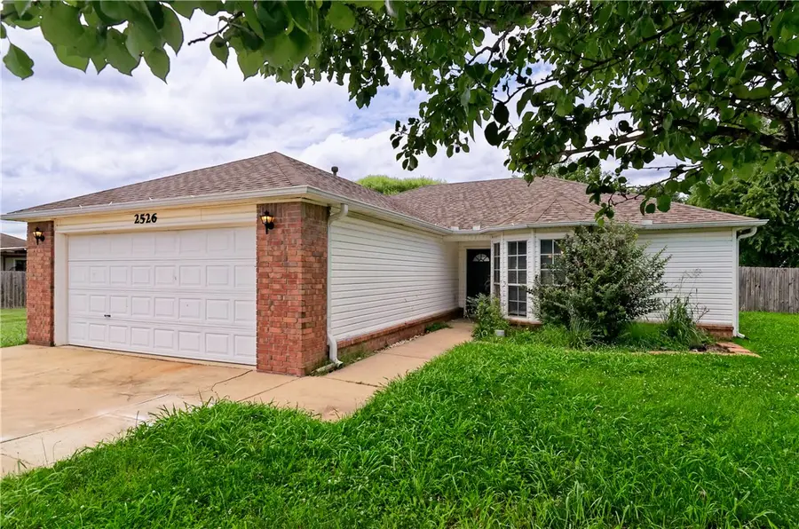 2526 N Harvey Wakefield Avenue, Pea Ridge, AR 72751 - #2