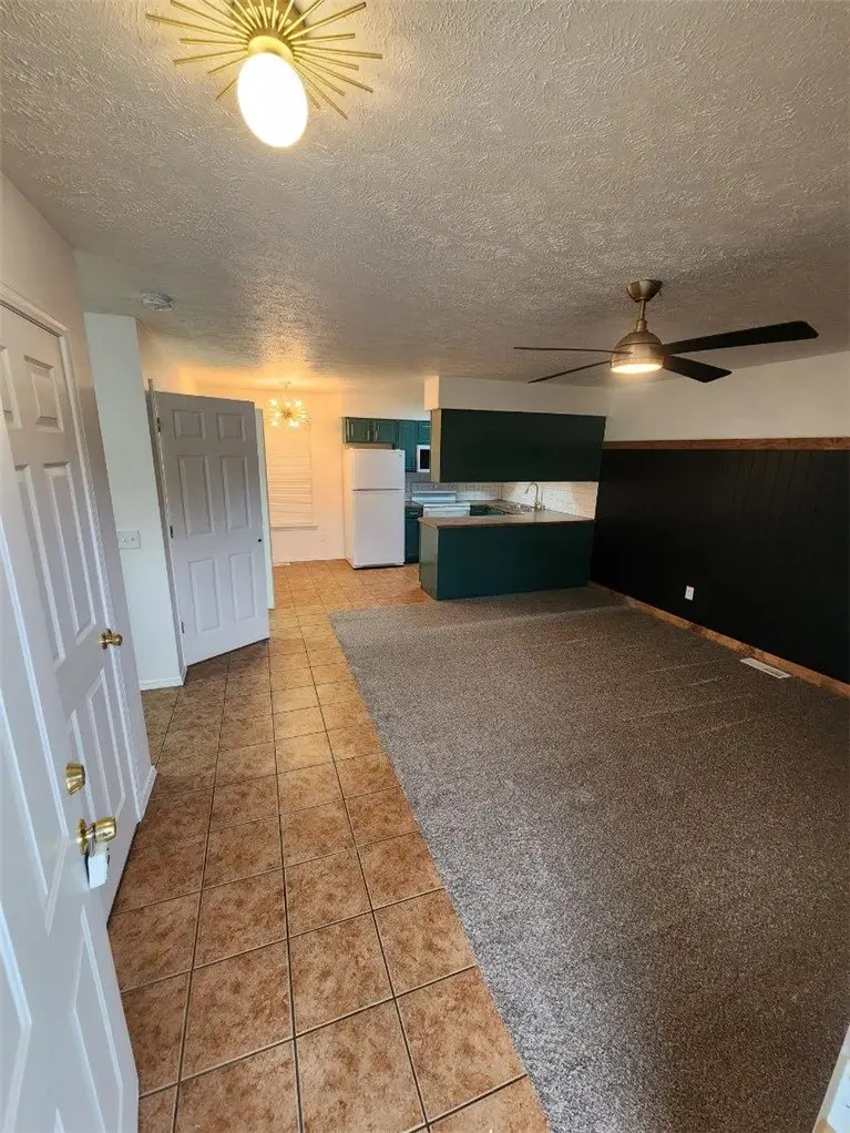 102 Clive Street, Berryville, AR 72616 - #3