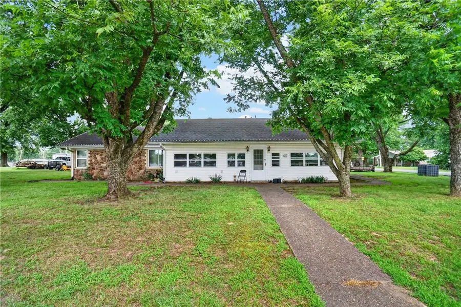 108 N Park Avenue, Scranton, AR 72863 - #3