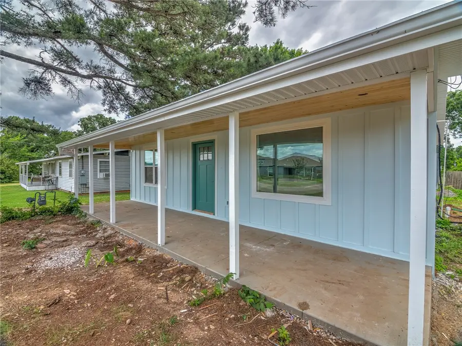 1023 S Morningside Drive, Fayetteville, AR 72701 - #2