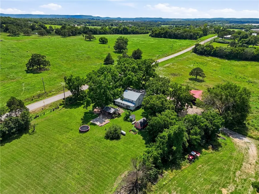 696 Highway 21 N, Berryville, AR 72616 - #3