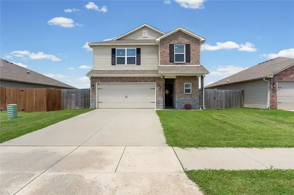 635 Woodcreek Loop, Lowell, AR 72745