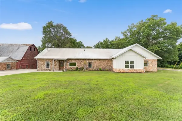 453 Goose Creek Road, Farmington, AR 72730
