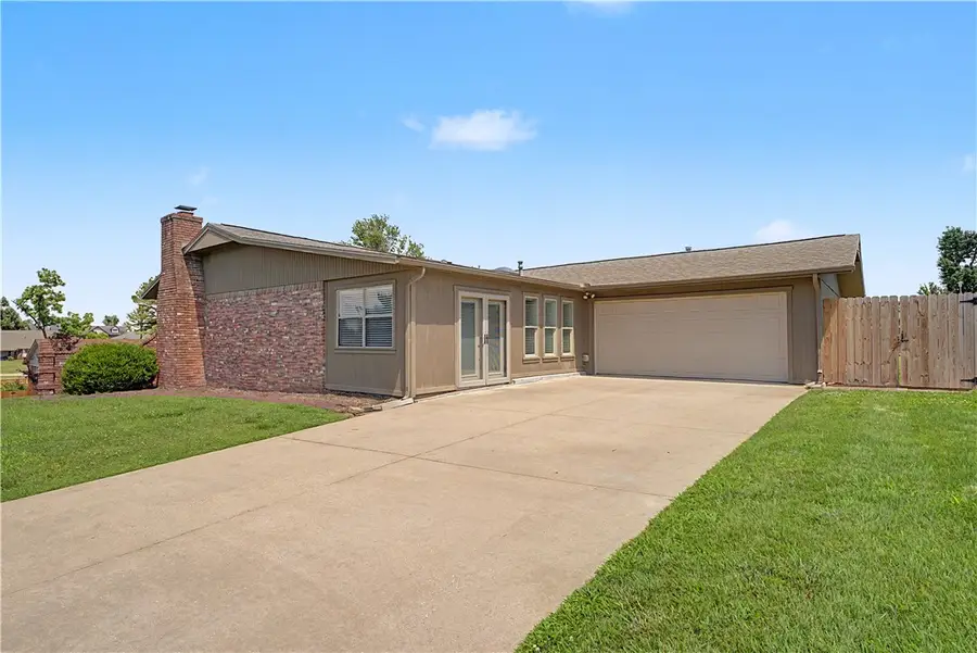 714 Riviera Drive, Rogers, AR 72758 - #3