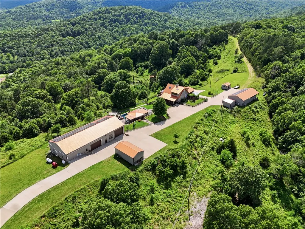 413 Madison 1555, Eureka Springs, AR 72632 - #1