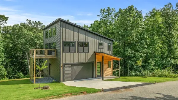 7 Embleton Drive, Bella Vista, AR 72714