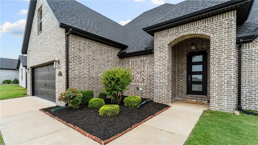 1211 Brandon Way, Bentonville, AR 72713 - #2