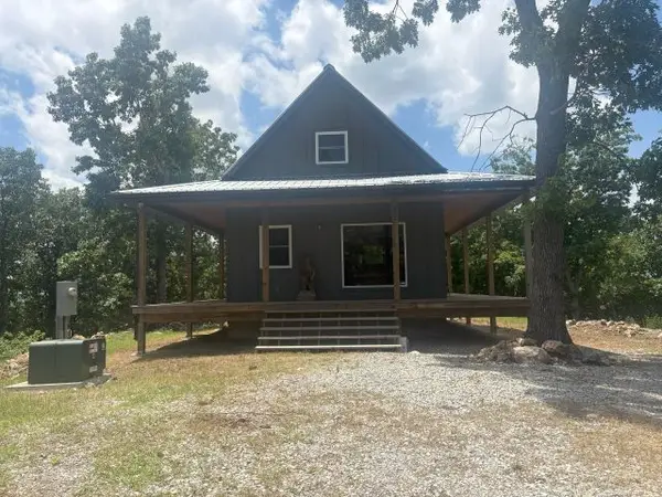 418 Eagle Ridge Lane, Yellville, AR 72687