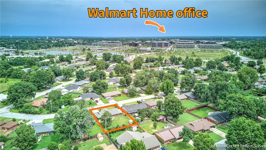 1708 Lawrence Street, Bentonville, AR 72712 - #2