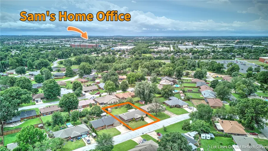 1708 Lawrence Street, Bentonville, AR 72712 - #3