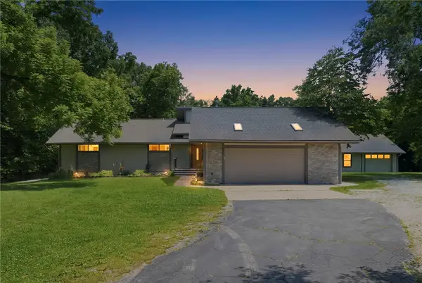 1410 E Walnut Street, Rogers, AR 72756