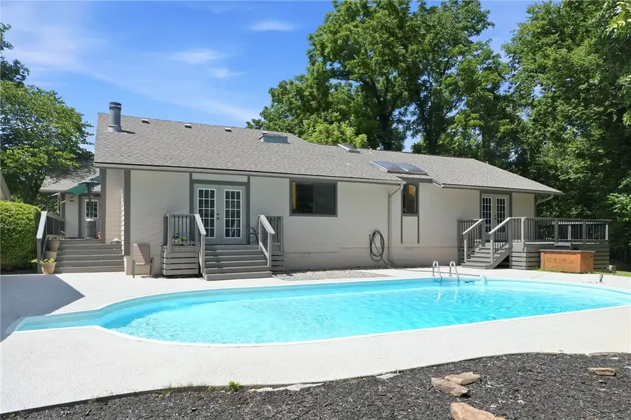 1410 E Walnut Street, Rogers, AR 72756 - #2