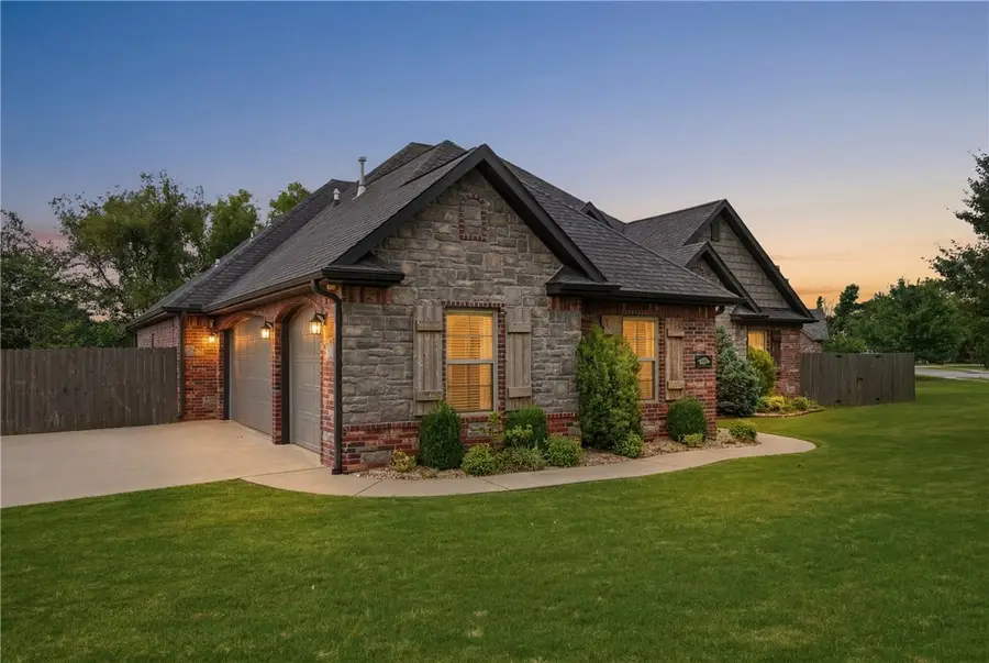 3705 SW Banbury Drive, Bentonville, AR 72713 - #2