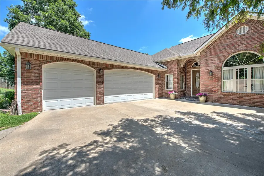 3 Buckfast Lane, Bella Vista, AR 72714 - #2