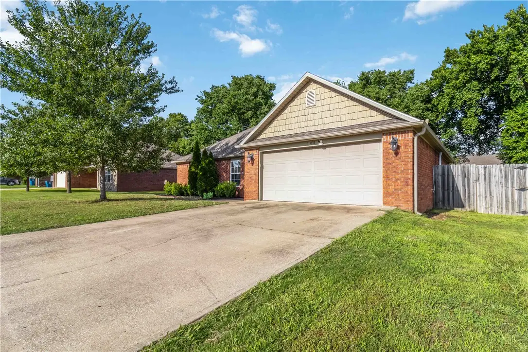 108 Oakley Street, Pea Ridge, AR 72751 - #1