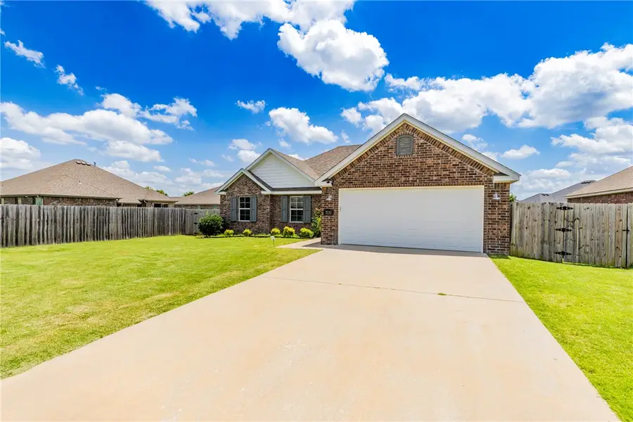 7533 Devonshire Avenue, Springdale, AR 72762 - #3