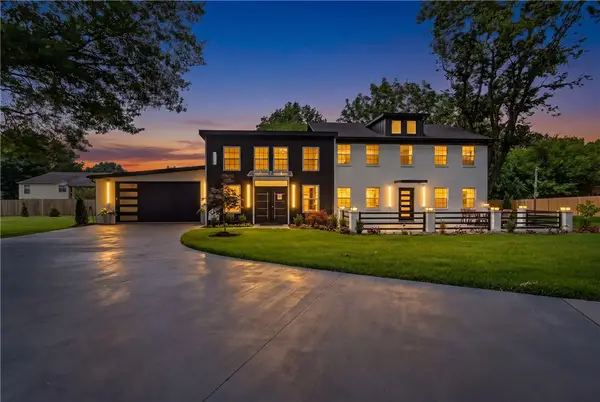 3000 N Dixieland Road, Little Flock, AR 72756