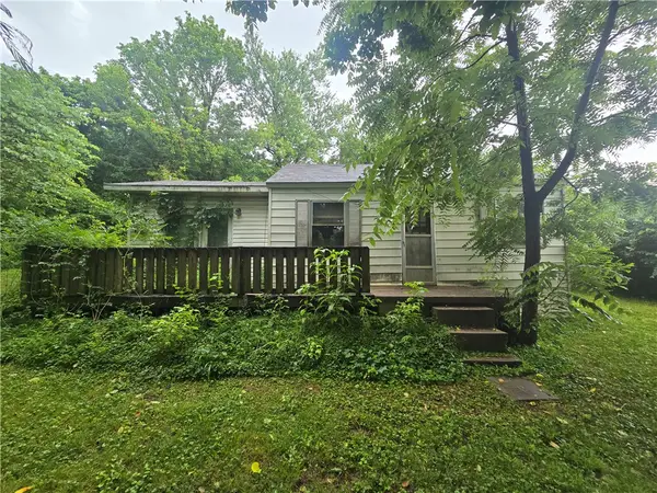 715 W County Line Road, Springdale, AR 72764