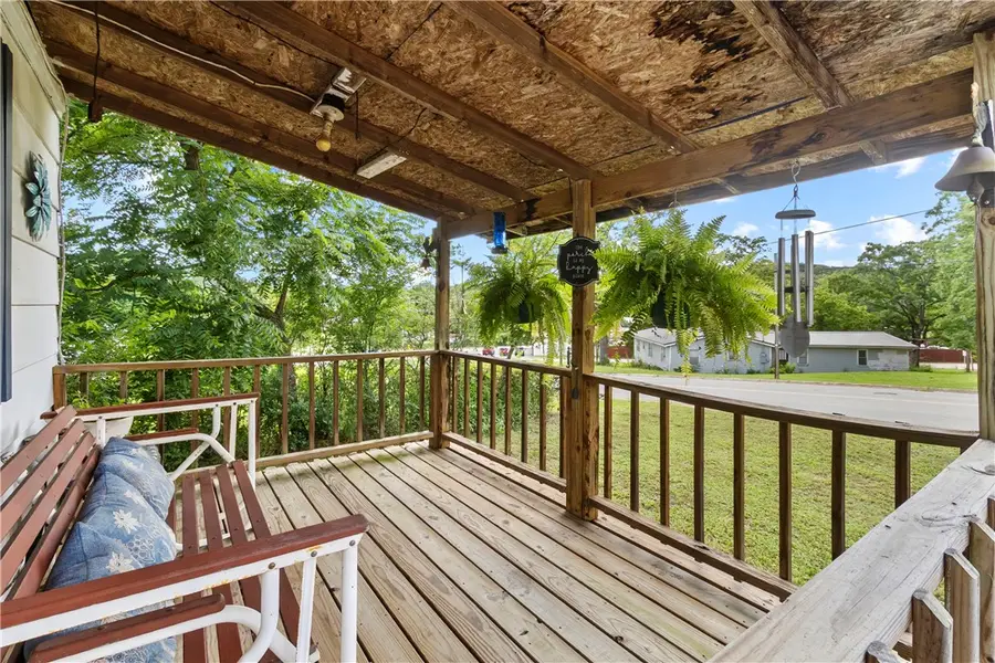 515 Broadway Avenue, Yellville, AR 72687 - #3