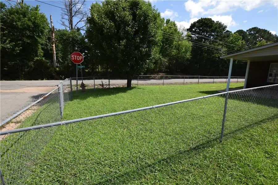 1122 Green Street, Sallisaw, OK 74955 - #3