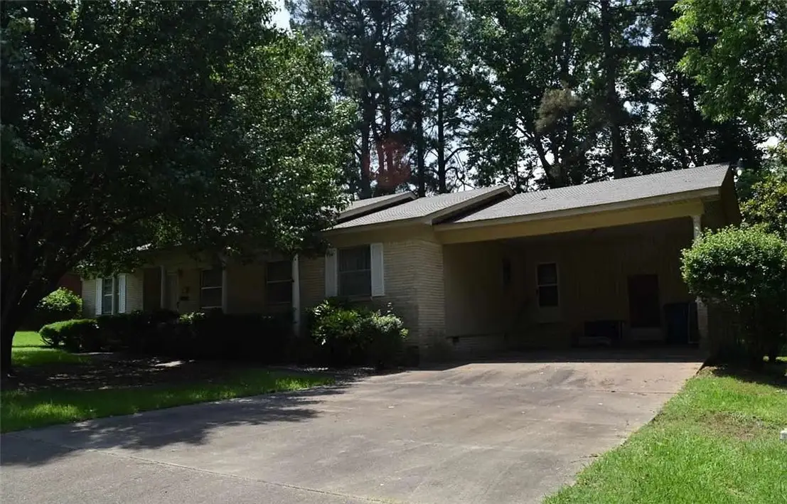 921 Willow, Malvern, AR 72104 - #1