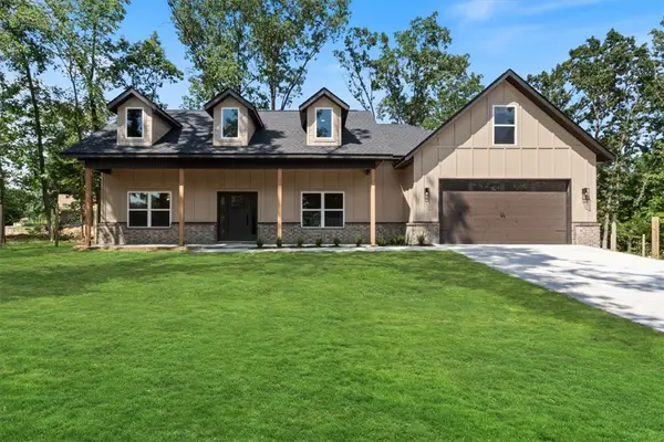 34 Smart Lane, Bella Vista, AR 72715