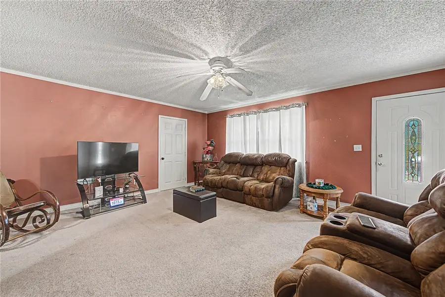 608 N 10th Street, Rogers, AR 72756 - #2