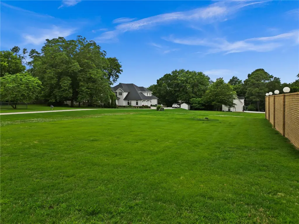 1277 N Woolsey, Fayetteville, AR 72703 - #1